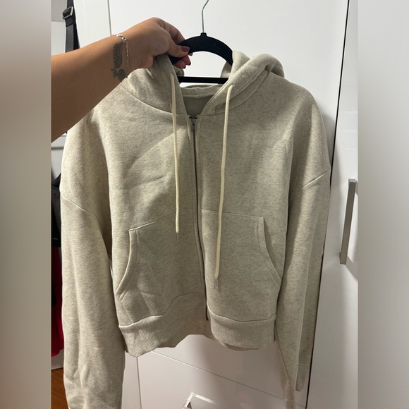 Cropped hoodie - Picture 4 of 5